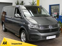 USED 2020 70 VOLKSWAGEN TRANSPORTER SHUTTLE 2.0 SHUTTLE SE TDI 5d 148 BHP LWB 8 SEATS SAT NAV REAR VIEW CAMERA CRUISE OCNTROL PARKING SENSORS AUTO FOLDING SIDE STEPS 1 OWNER EXCELLENT SERVICE HISTORY GENUINE LOW MILEAGE