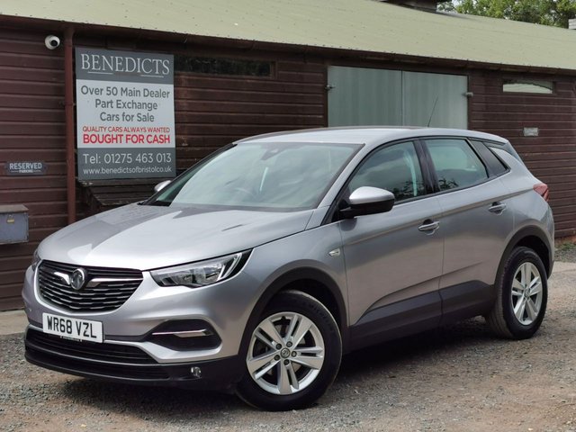 2018 68 Vauxhall Grandland X 1.2 SE S/S 5d 129 BHP