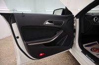USED 2016 16 MERCEDES-BENZ CLA 2.1 CLA 220 D AMG LINE 4d 174 BHP HIGH SPEC WITH MERCEDES HISTORY & ONLY CONVERED 46,000 MILES