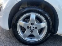 USED 2013 13 PEUGEOT 107 1.0 ENVY 5d 68 BHP 