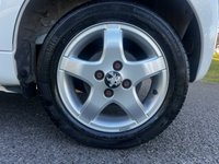 USED 2013 13 PEUGEOT 107 1.0 ENVY 5d 68 BHP 