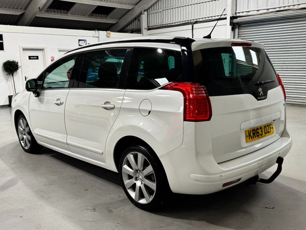 USED 2014 63 PEUGEOT 5008 2.0 HDI ALLURE 5d 150 BHP 18"ALLOYS+PAN ROOF+ REV CAMERA