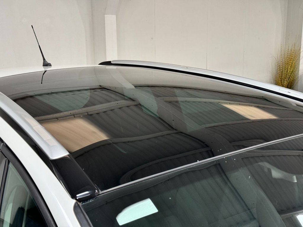 USED 2014 63 PEUGEOT 5008 2.0 HDI ALLURE 5d 150 BHP 18"ALLOYS+PAN ROOF+ REV CAMERA