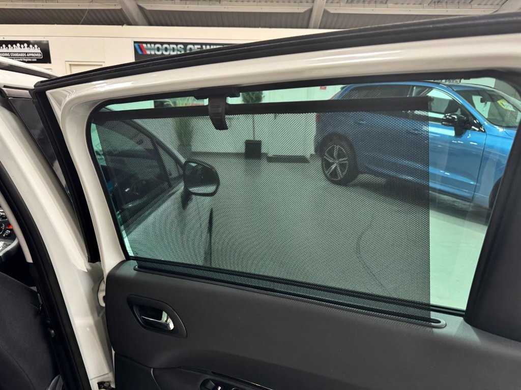 USED 2014 63 PEUGEOT 5008 2.0 HDI ALLURE 5d 150 BHP 18"ALLOYS+PAN ROOF+ REV CAMERA