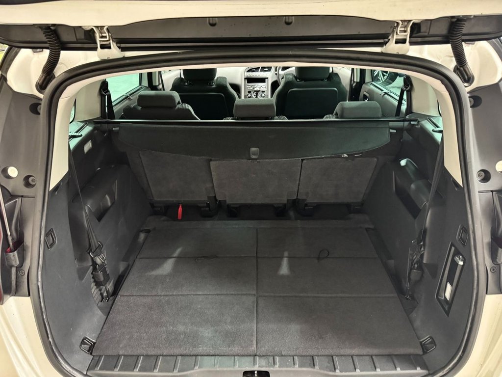 USED 2014 63 PEUGEOT 5008 2.0 HDI ALLURE 5d 150 BHP 18"ALLOYS+PAN ROOF+ REV CAMERA