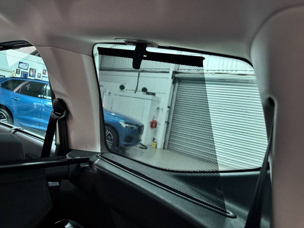 USED 2014 63 PEUGEOT 5008 2.0 HDI ALLURE 5d 150 BHP 18"ALLOYS+PAN ROOF+ REV CAMERA