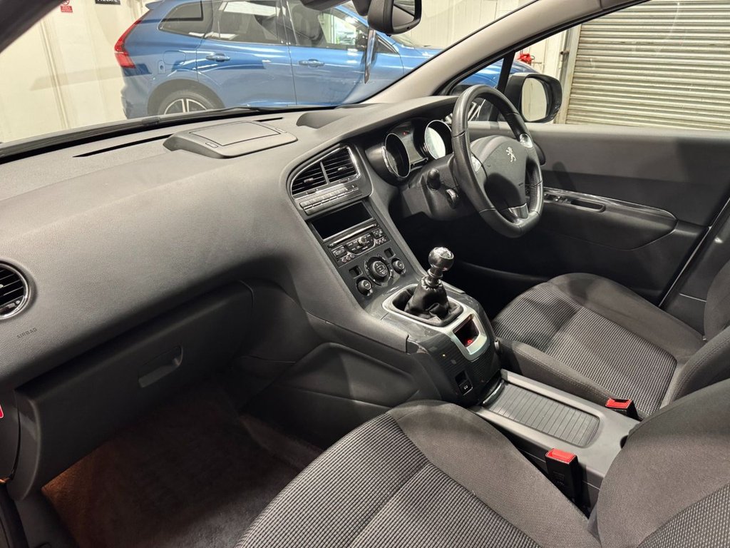USED 2014 63 PEUGEOT 5008 2.0 HDI ALLURE 5d 150 BHP 18"ALLOYS+PAN ROOF+ REV CAMERA