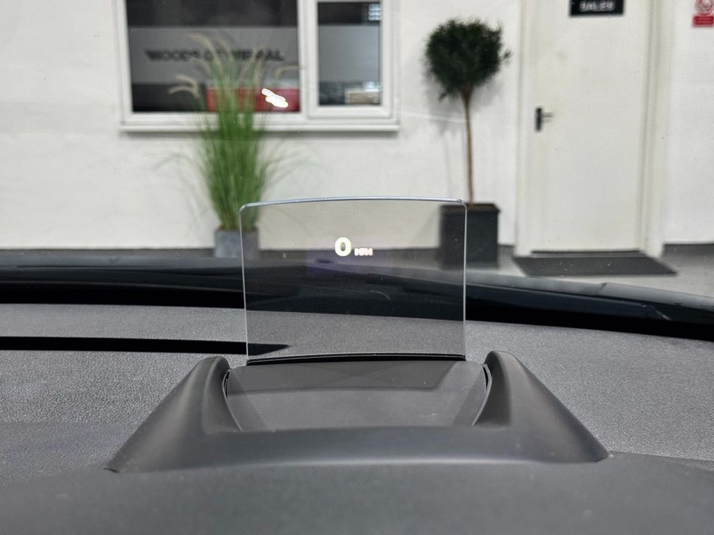 USED 2014 63 PEUGEOT 5008 2.0 HDI ALLURE 5d 150 BHP 18"ALLOYS+PAN ROOF+ REV CAMERA