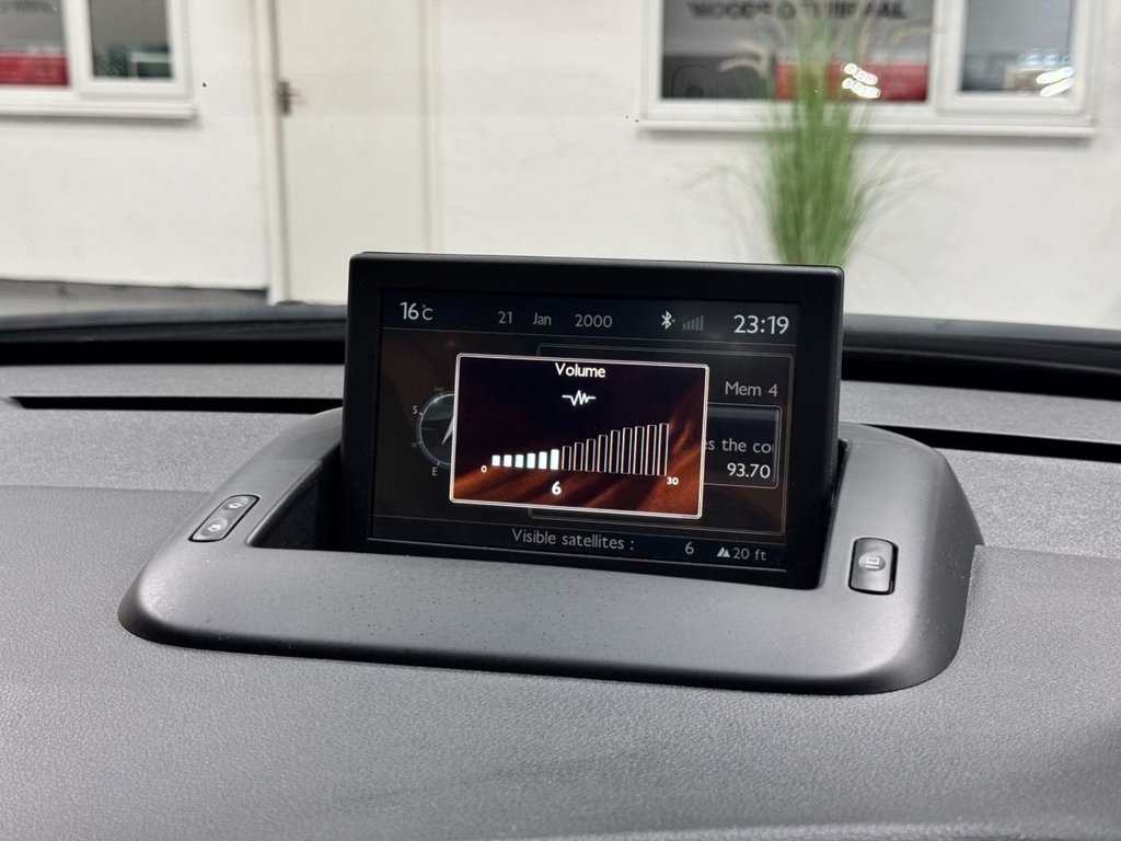 USED 2014 63 PEUGEOT 5008 2.0 HDI ALLURE 5d 150 BHP 18"ALLOYS+PAN ROOF+ REV CAMERA