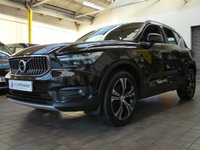 USED 2020 70 VOLVO XC40 2.0 B4 INSCRIPTION PRO MHEV 5d 195 BHP SAT NAV HEATED LEATHER INTERIOR REAR VIEW CAMERA CRUISE CONTROL PARKING SENSOR 1 OWNER SERVICE HISTORY