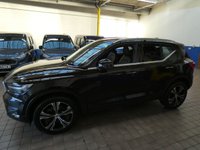 USED 2020 70 VOLVO XC40 2.0 B4 INSCRIPTION PRO MHEV 5d 195 BHP SAT NAV HEATED LEATHER INTERIOR REAR VIEW CAMERA CRUISE CONTROL PARKING SENSOR 1 OWNER SERVICE HISTORY