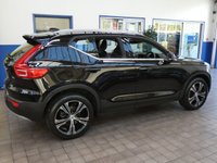 USED 2020 70 VOLVO XC40 2.0 B4 INSCRIPTION PRO MHEV 5d 195 BHP SAT NAV HEATED LEATHER INTERIOR REAR VIEW CAMERA CRUISE CONTROL PARKING SENSOR 1 OWNER SERVICE HISTORY