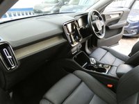 USED 2020 70 VOLVO XC40 2.0 B4 INSCRIPTION PRO MHEV 5d 195 BHP SAT NAV HEATED LEATHER INTERIOR REAR VIEW CAMERA CRUISE CONTROL PARKING SENSOR 1 OWNER SERVICE HISTORY