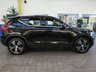 USED 2020 70 VOLVO XC40 2.0 B4 INSCRIPTION PRO MHEV 5d 195 BHP SAT NAV HEATED LEATHER INTERIOR REAR VIEW CAMERA CRUISE CONTROL PARKING SENSOR 1 OWNER SERVICE HISTORY