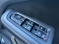USED 2019 PORSCHE MACAN 2.0L PDK 5d 242 BHP 