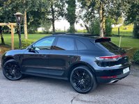 USED 2019 PORSCHE MACAN 2.0L PDK 5d 242 BHP 