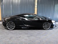 USED 2022 22 MCLAREN GT 4.0 V8 SSG 2d 612 BHP CARBON CERAMIC BRAKES - SPORTS EXHAUST - PANORAMIC GLASS ROOF - LIGHTWEIGHT SPORTS PACK - PRACTICALITY PACK - PREMIUM PACK - PIONEER PACK -
