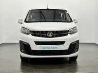 USED 2021 21 VAUXHALL VIVARO 2.0 L2H1 3100 ELITE S/S DCB 121 BHP Double Cab 6 Seater, Cruise Control, Airconditioning,