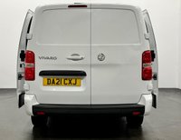 USED 2021 21 VAUXHALL VIVARO 2.0 L2H1 3100 ELITE S/S DCB 121 BHP Double Cab 6 Seater, Cruise Control, Airconditioning,