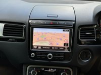 USED 2015 15 VOLKSWAGEN TOUAREG 3.0 V6 R-LINE TDI BLUEMOTION TECHNOLOGY 5d 259 BHP 