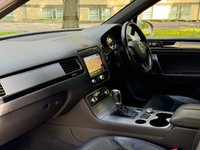 USED 2015 15 VOLKSWAGEN TOUAREG 3.0 V6 R-LINE TDI BLUEMOTION TECHNOLOGY 5d 259 BHP 