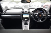 USED 2014 14 PORSCHE CAYMAN 2.7 24V 2d 275 BHP MANUAL / PCM / FULL PORSCHE SH