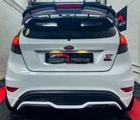 USED 2015 65 FORD FIESTA 1.6 ST-2 3d 180 BHP 