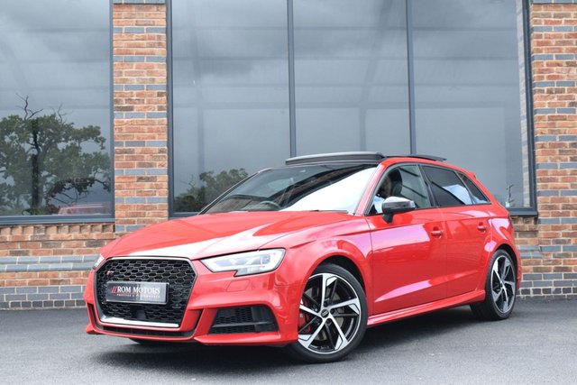 2019 03 Audi S3 2.0 S3 SPORTBACK TFSI QUATTRO BLACK EDITION 5d 296 BHP