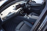 USED 2021 70 BMW 5 SERIES 2.0 520D M SPORT MHEV 4d 188 BHP H&K / HEATED STEERING WHEEL / FSH