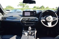 USED 2021 70 BMW 5 SERIES 2.0 520D M SPORT MHEV 4d 188 BHP H&K / HEATED STEERING WHEEL / FSH