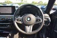 USED 2021 70 BMW 5 SERIES 2.0 520D M SPORT MHEV 4d 188 BHP H&K / HEATED STEERING WHEEL / FSH