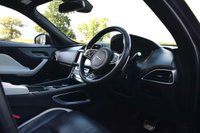 USED 2017 67 JAGUAR F-PACE 3.0 V6 S AWD 5d 296 BHP HEATED FRONT & REAR SEATS