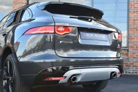USED 2017 67 JAGUAR F-PACE 3.0 V6 S AWD 5d 296 BHP HEATED FRONT & REAR SEATS