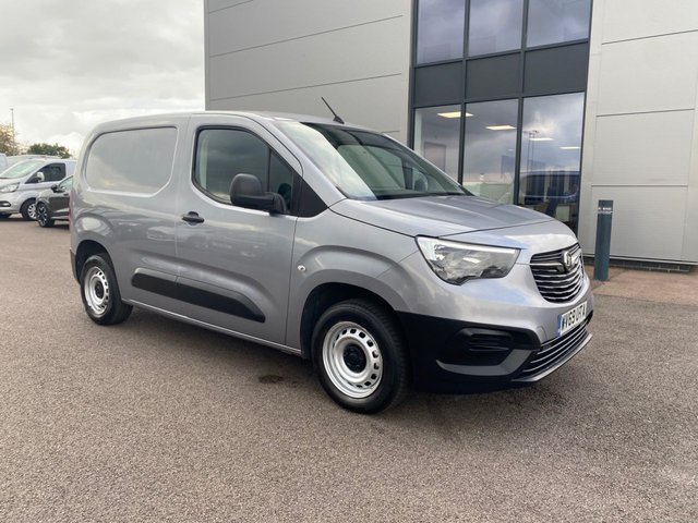2019 69 Vauxhall Combo 1.5 L1H1 2000 EDITION 102 PS