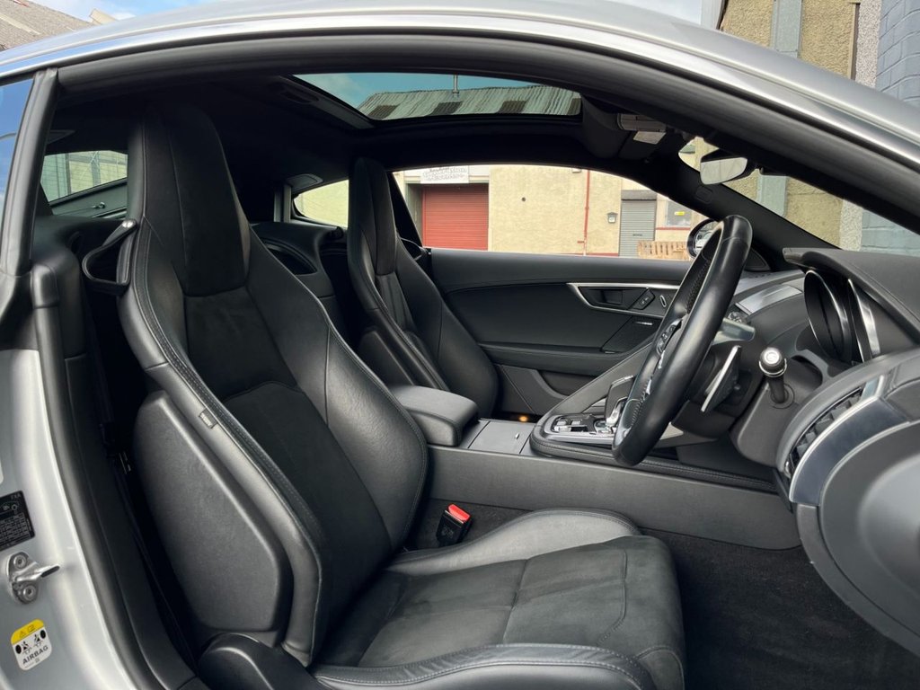 USED 2019 19 JAGUAR F-TYPE 3.0 V6 2d AUTO 336 BHP COUPE