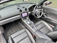 USED 2019 19 PORSCHE 718 2.0 BOXSTER PDK 2d 296 BHP 