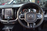 USED 2018 68 VOLVO XC60 2.0 T8 TWIN ENGINE R-DESIGN PRO AWD 5d 385 BHP FSH-RCAM-DAB-NAV-BTOOTH-AUTO