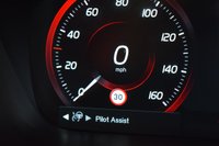 USED 2018 68 VOLVO XC60 2.0 T8 TWIN ENGINE R-DESIGN PRO AWD 5d 385 BHP FSH-RCAM-DAB-NAV-BTOOTH-AUTO