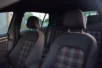 USED 2017 67 VOLKSWAGEN GOLF 2.0 GTI PERFORMANCE TSI DSG 5d 242 BHP FVSH-HSEATS-VIRTUALDASH-NAV