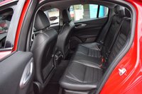 USED 2017 17 ALFA ROMEO GIULIA 2.0 TB VELOCE 4d 277 BHP FSH-LOW MILEAGE-ULEZ-CAZ