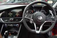 USED 2017 17 ALFA ROMEO GIULIA 2.0 TB VELOCE 4d 277 BHP FSH-LOW MILEAGE-ULEZ-CAZ