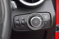 USED 2017 17 ALFA ROMEO GIULIA 2.0 TB VELOCE 4d 277 BHP FSH-LOW MILEAGE-ULEZ-CAZ