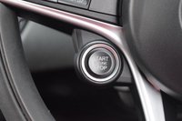 USED 2017 17 ALFA ROMEO GIULIA 2.0 TB VELOCE 4d 277 BHP FSH-LOW MILEAGE-ULEZ-CAZ