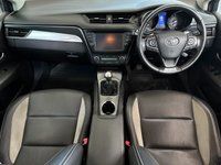 USED 2015 65 TOYOTA AVENSIS 1.6 D-4D BUSINESS EDITION PLUS 5d 110 BHP 