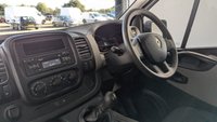 USED 2017 RENAULT TRAFIC 1.6 SL27 BUSINESS DCI 120 BHP 