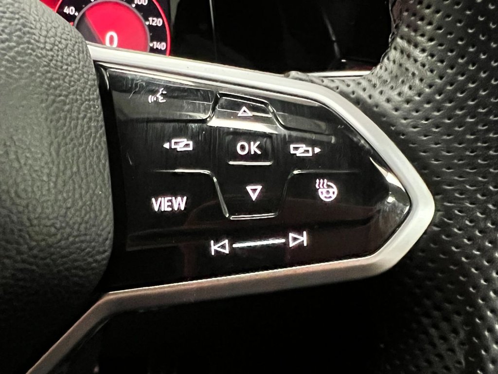 USED 2021 21 VOLKSWAGEN GOLF 1.5 R-LINE TSI 5d 129 BHP 1 OWNER + FULL VW SERV HISTORY