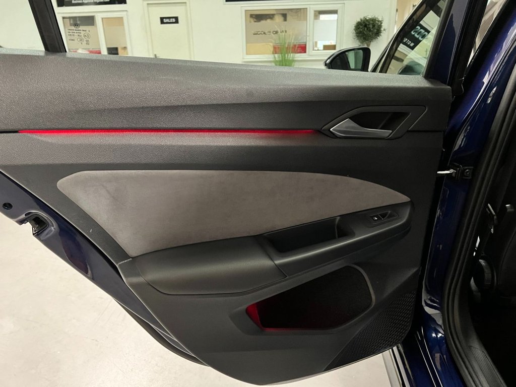 USED 2021 21 VOLKSWAGEN GOLF 1.5 R-LINE TSI 5d 129 BHP 1 OWNER + FULL VW SERV HISTORY