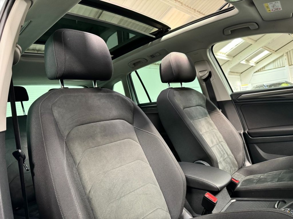USED 2019 19 VOLKSWAGEN TIGUAN 2.0 SEL TDI 4MOTION DSG 5d 148 BHP 19" ALLOYS+PAN ROOF+F/R SENSOR