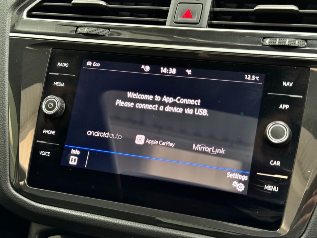 USED 2019 19 VOLKSWAGEN TIGUAN 2.0 SEL TDI 4MOTION DSG 5d 148 BHP 19" ALLOYS+PAN ROOF+F/R SENSOR