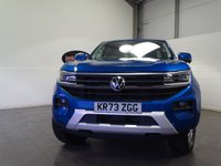 USED 2023 73 VOLKSWAGEN AMAROK 2.0 DC TDI LIFE 4MOTION 203 BHP SAT NAV CRUISE CAMERA HEATED SEATS BOOT LINER TECH PACK